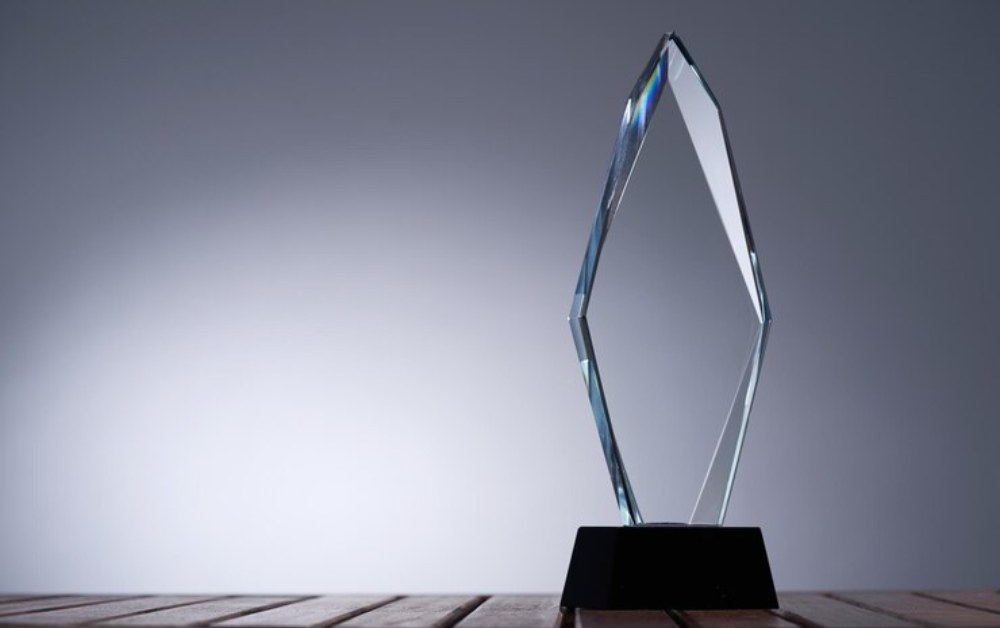 Lightweight yet strong Acrylic Trophy Awards 